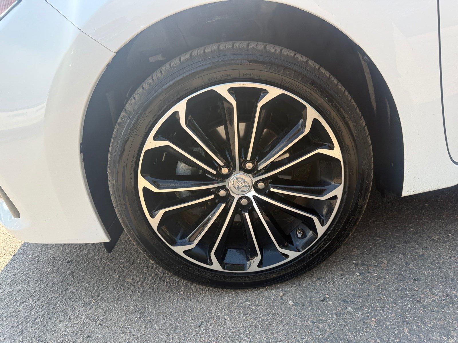 Used 2016 Toyota Corolla S FWD image 26