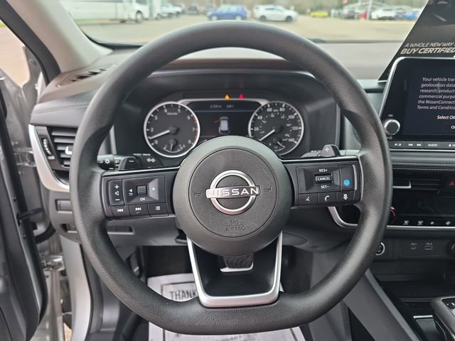 Certified 2022 Nissan Rogue SV image 14