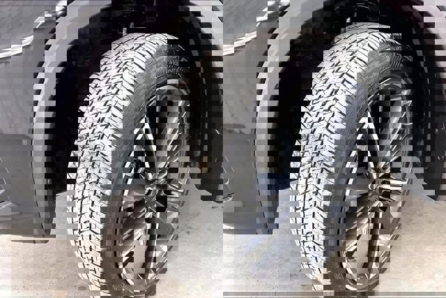 Certified 2024 INFINITI QX55 Luxe w/ Cargo Package image 11