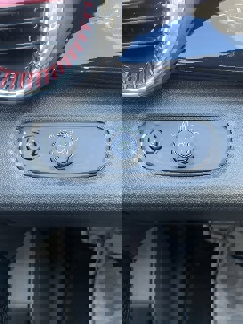 New 2026 Chevrolet Trax RS w/ Sunroof Package image 39