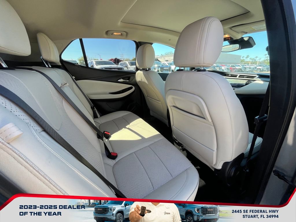 Used 2023 Buick Encore GX Essence w/ Experience Buick Package image 18