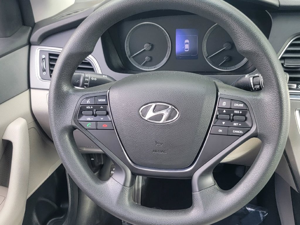 Used 2017 Hyundai Sonata SE FWD image 17