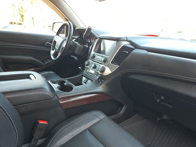 Used 2020 GMC Yukon XL SLT w/ Open Road Package image 24