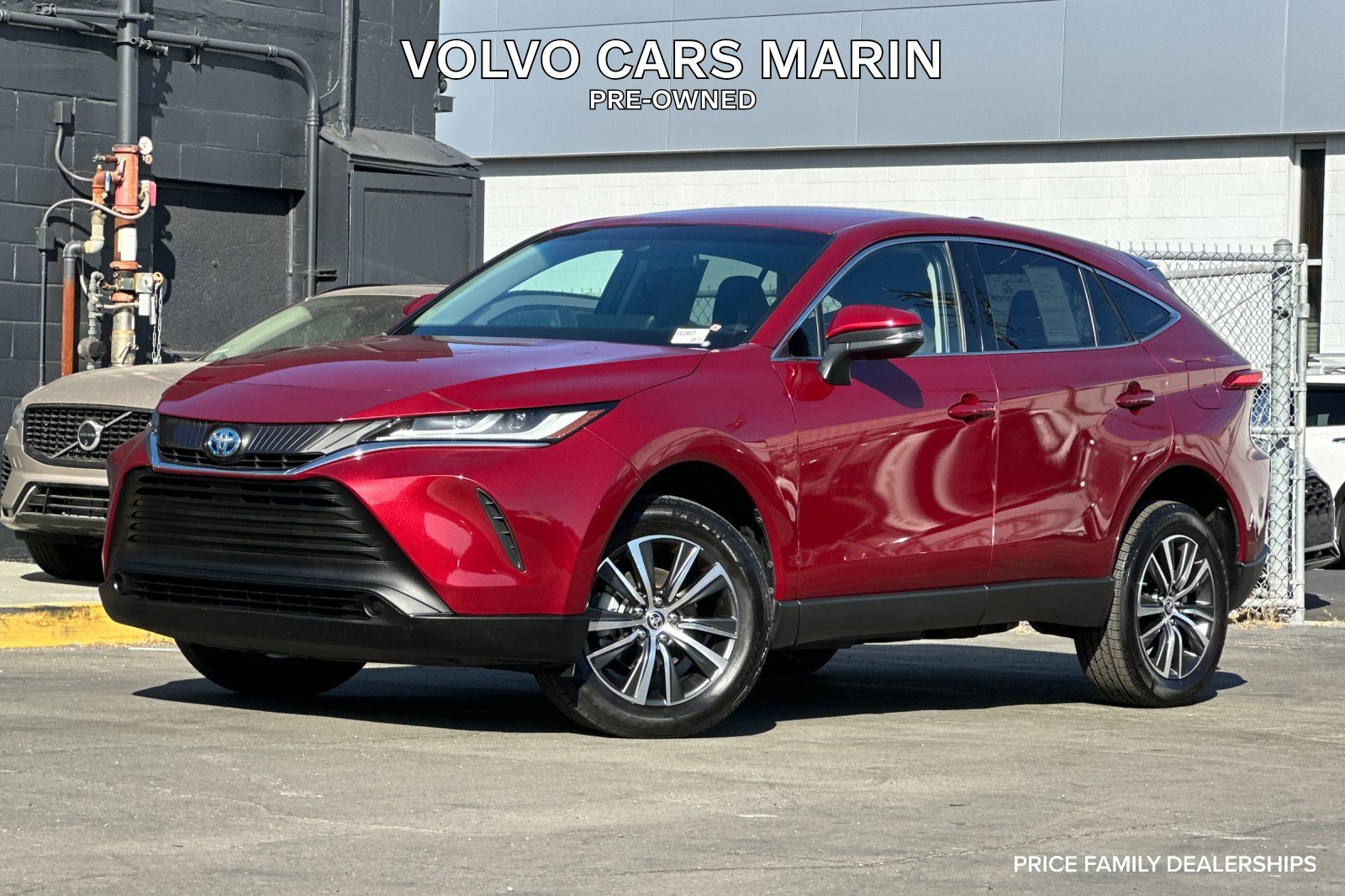 Used 2023 Toyota Venza LE