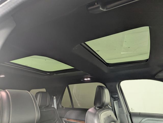 Used 2019 Ford Explorer Platinum image 23