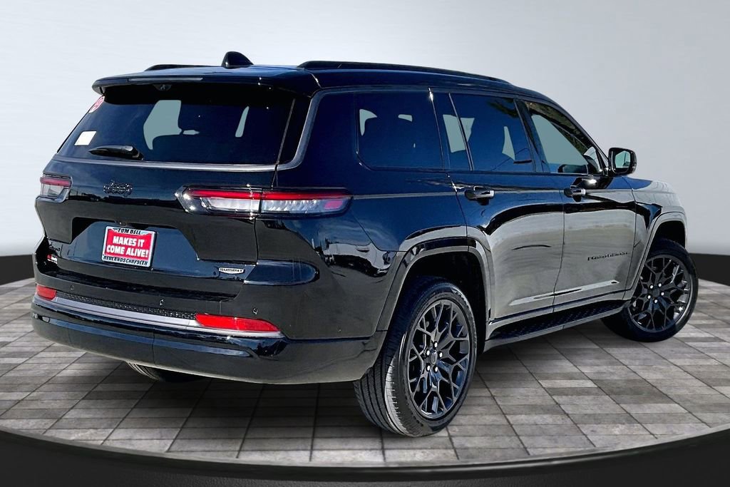New 2026 Jeep Grand Cherokee L Summit w/ Obsidian Package AWD/4WD image 23