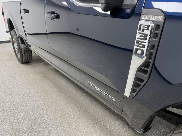 Used 2025 Ford F350 King Ranch AWD/4WD image 13
