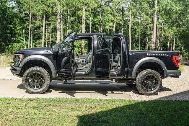 Used 2022 Ford F150 Raptor w/ Equipment Group 801A High AWD/4WD image 17