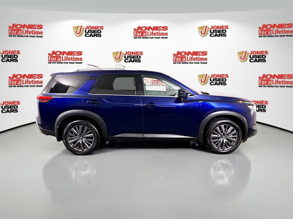 Certified 2024 Nissan Pathfinder SL w/ SL Premium Package image 16