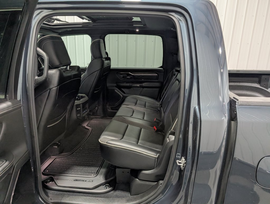 Used 2026 RAM 1500 Limited AWD/4WD image 11
