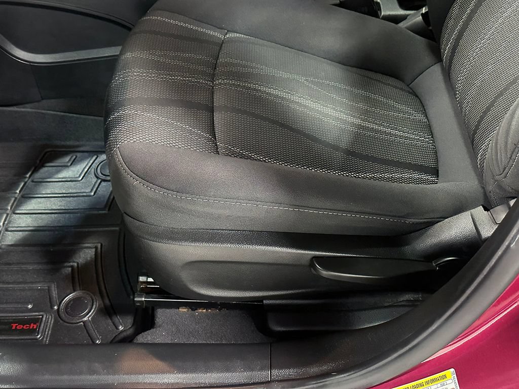 Used 2014 Chevrolet Sonic LT w/ LT Promotional Package FWD image 19