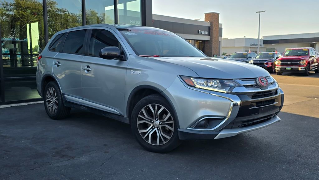 Used 2018 Mitsubishi Outlander ES