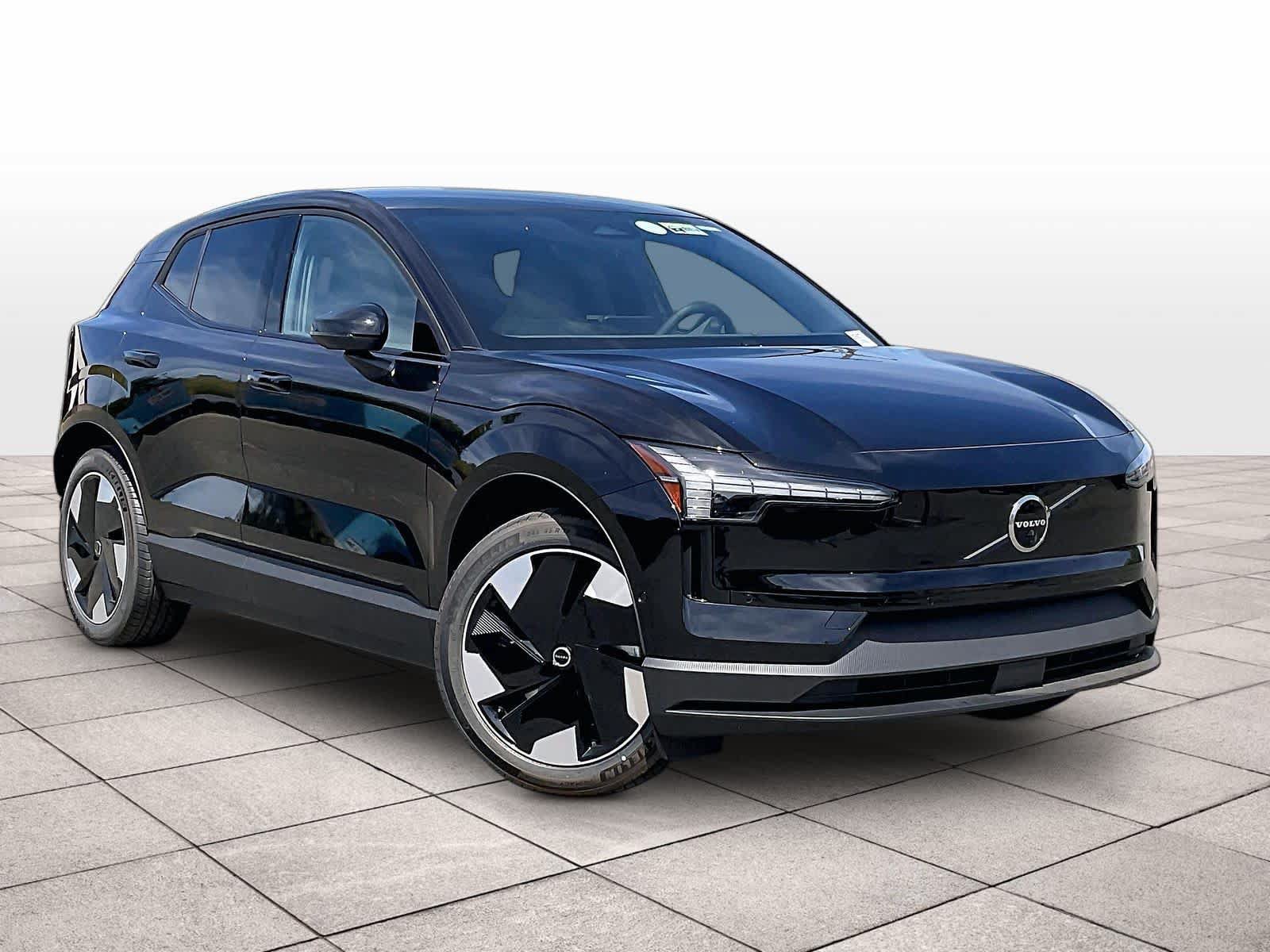 New 2026 Volvo EX30 Ultra w/ Protection Package AWD/4WD image 2