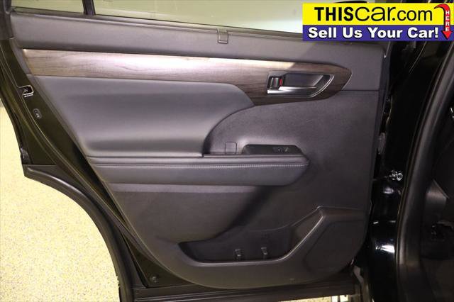 Used 2021 Toyota Highlander Limited image 36