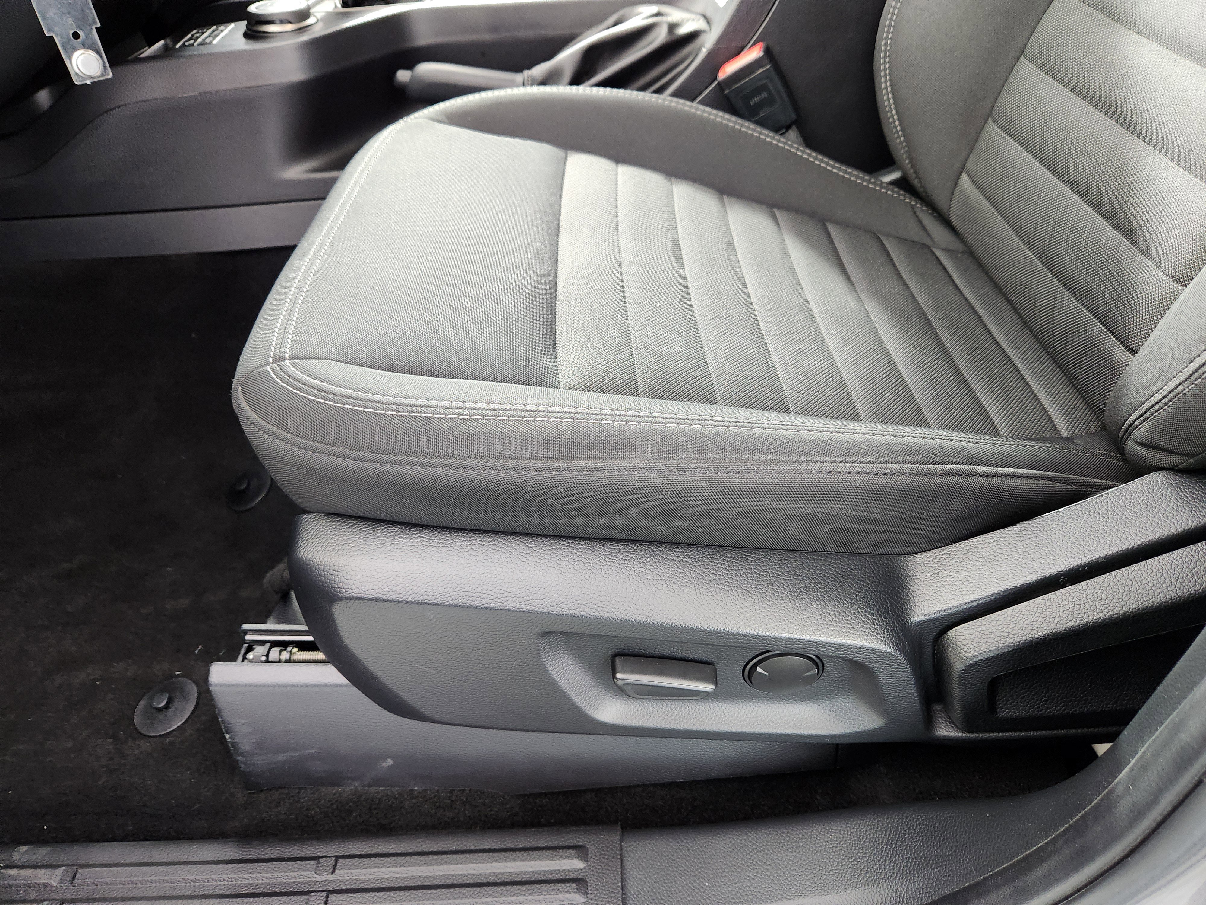 Used 2021 Ford Ranger XLT w/ Equipment Group 302A High image 13