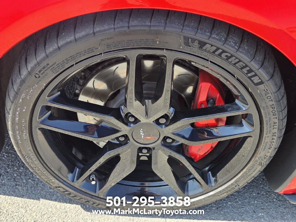Used 2014 Chevrolet Corvette Stingray Convertible w/ 3LT Preferred Equipment Group RWD image 23