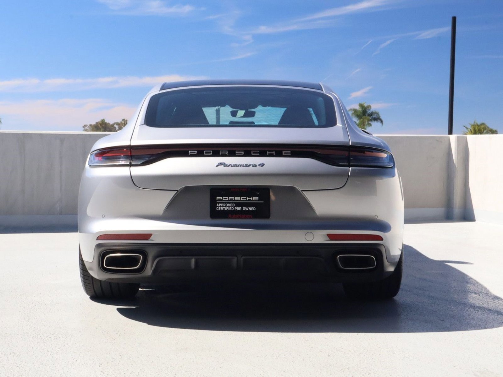Certified 2023 Porsche Panamera 4 image 10