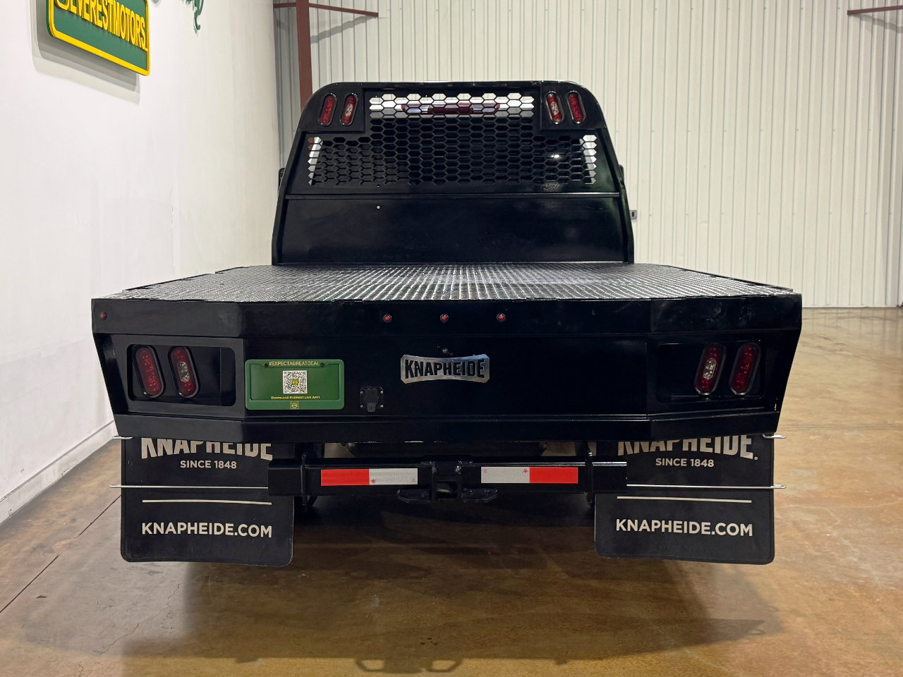 Used 2024 Chevrolet Silverado 3500 LT w/ Convenience Package image 7