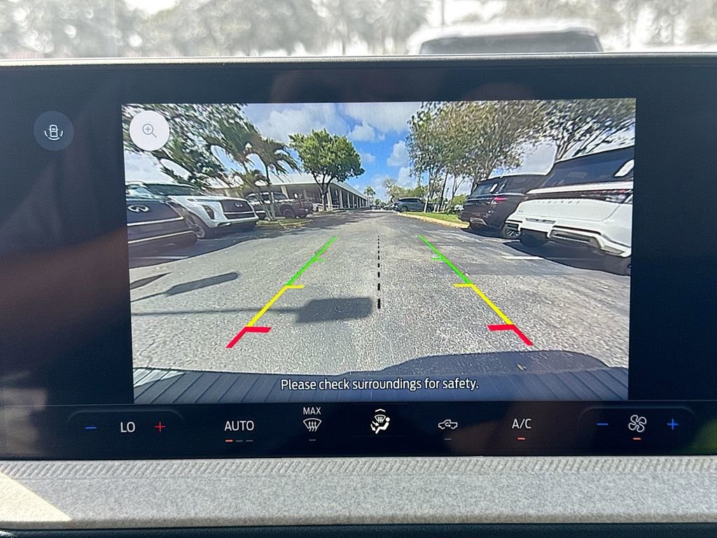 Used 2025 Ford Maverick XLT w/ Equipment Group 302A image 14