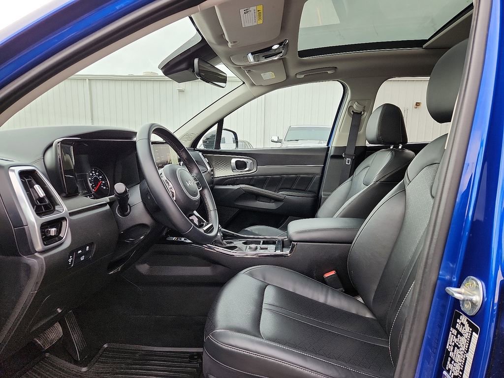 Used 2022 Kia Sorento SX image 17