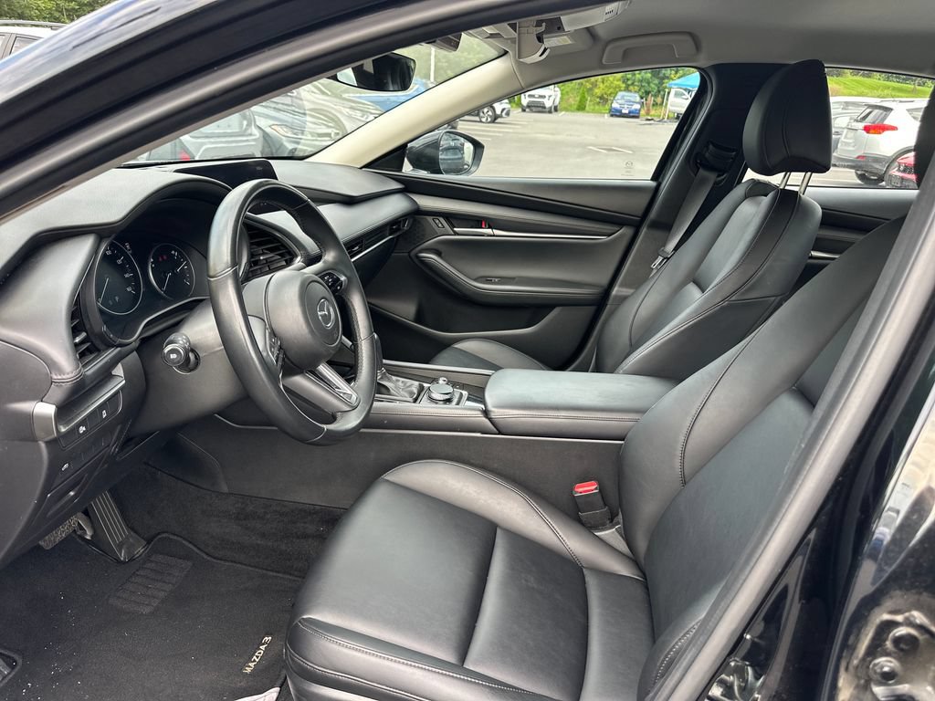 Used 2025 MAZDA MAZDA3 s FWD image 10