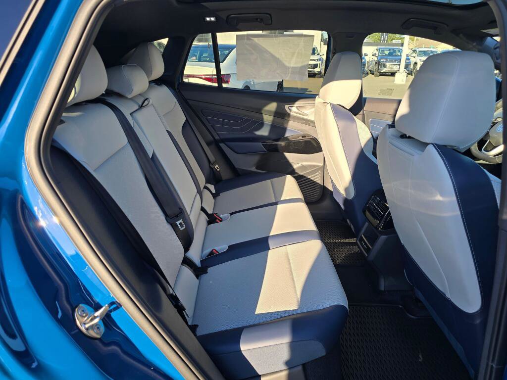 New 2026 Volkswagen ID.4 Pro S image 29