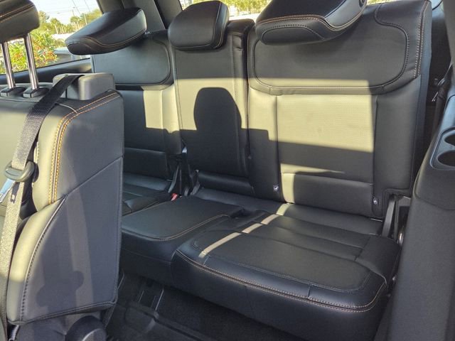 Used 2025 Ford Expedition Tremor image 14