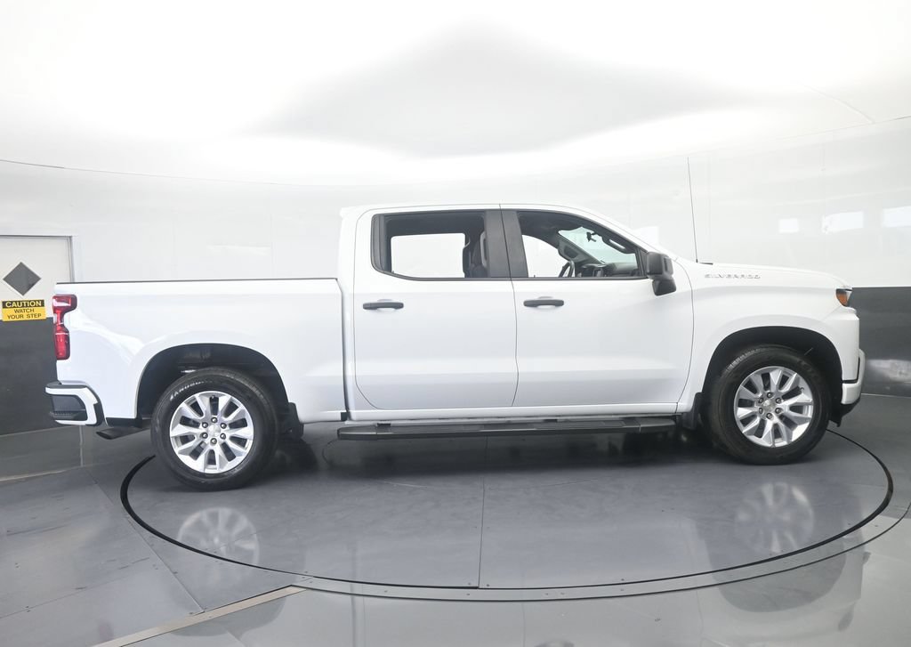 Used 2022 Chevrolet Silverado 1500 Custom w/ Safety Confidence Package RWD image 7