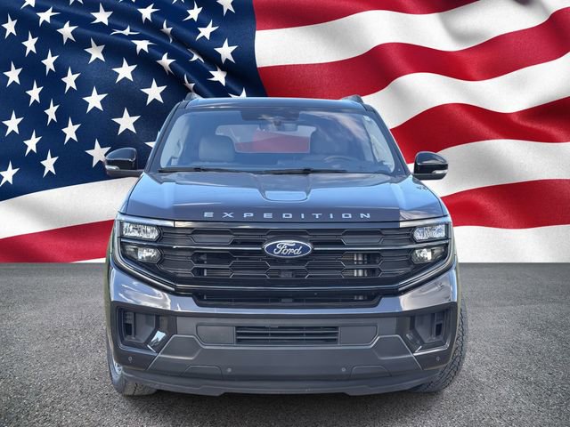 Certified 2025 Ford Expedition Active AWD/4WD image 4