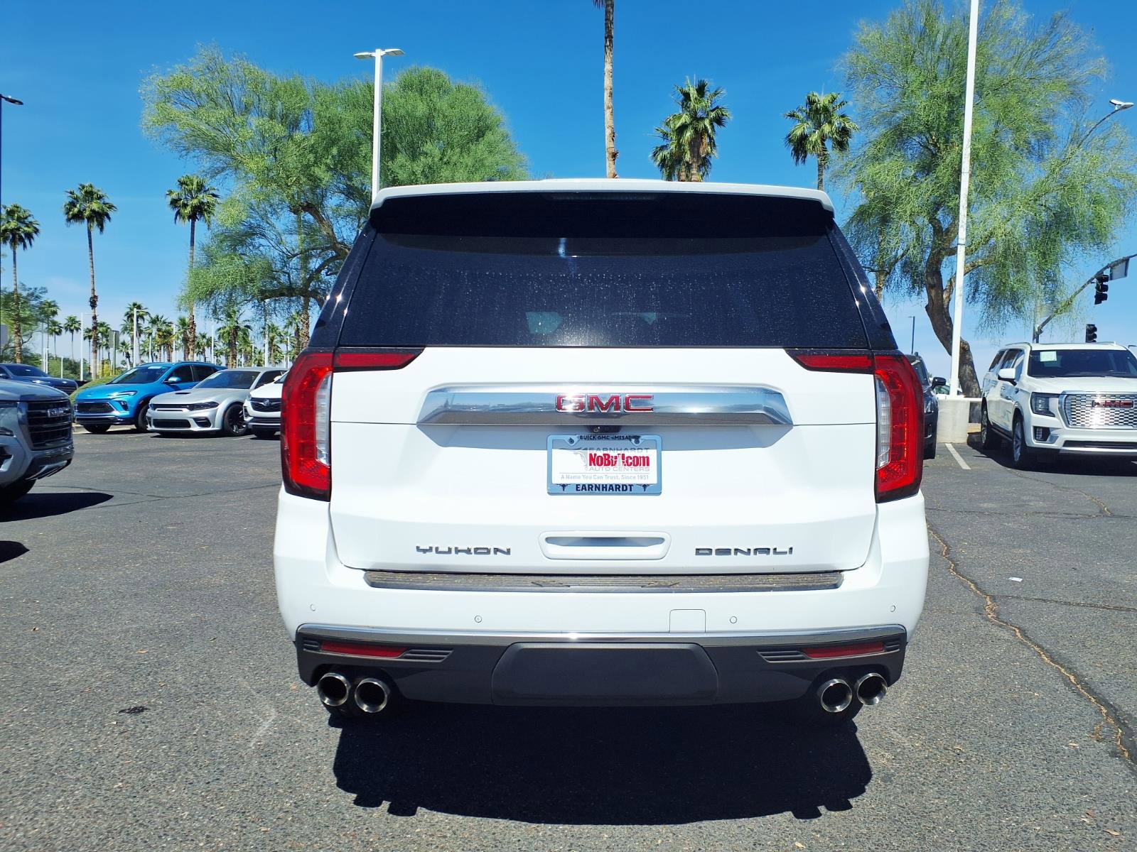 Used 2021 GMC Yukon Denali w/ Advanced Technology Package image 6