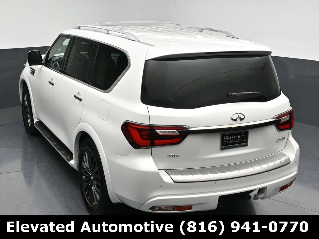 Used 2023 INFINITI QX80 Premium Select w/ All-Season Package image 30