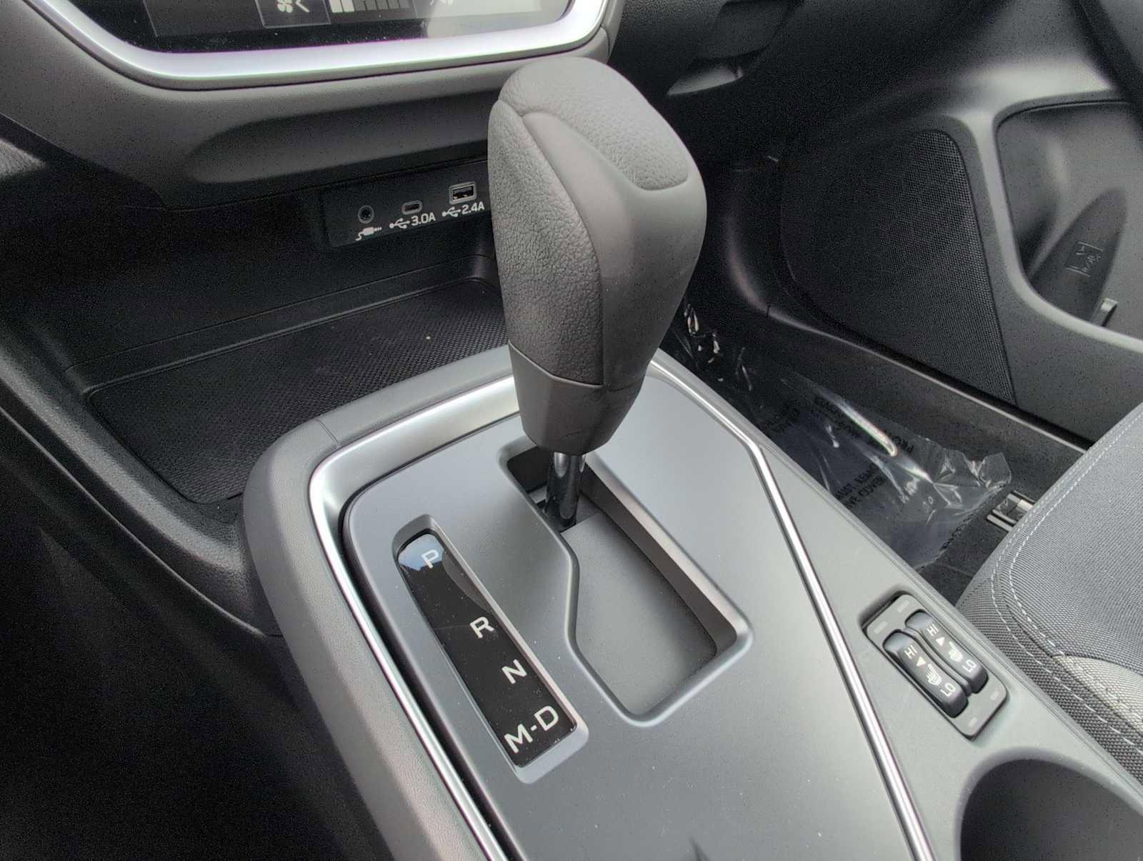 Used 2025 Subaru Crosstrek 2.0i Premium image 30