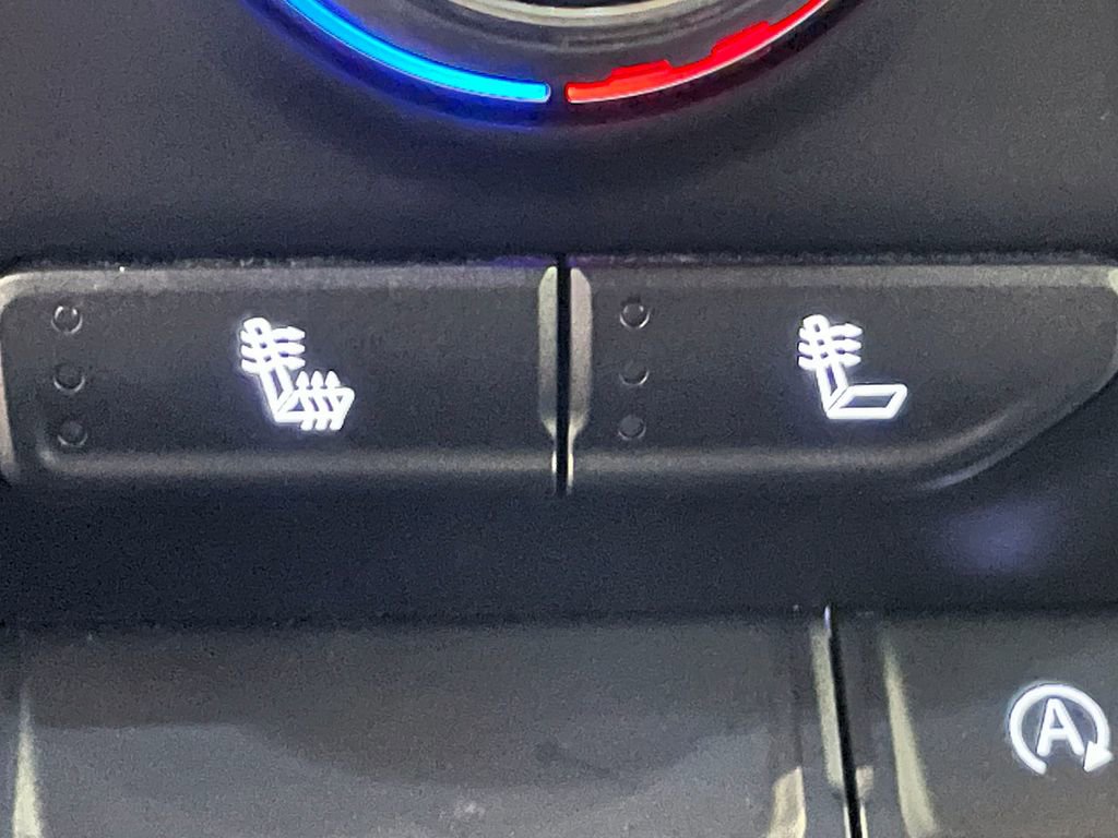 Used 2022 Chevrolet Silverado 1500 LT image 27