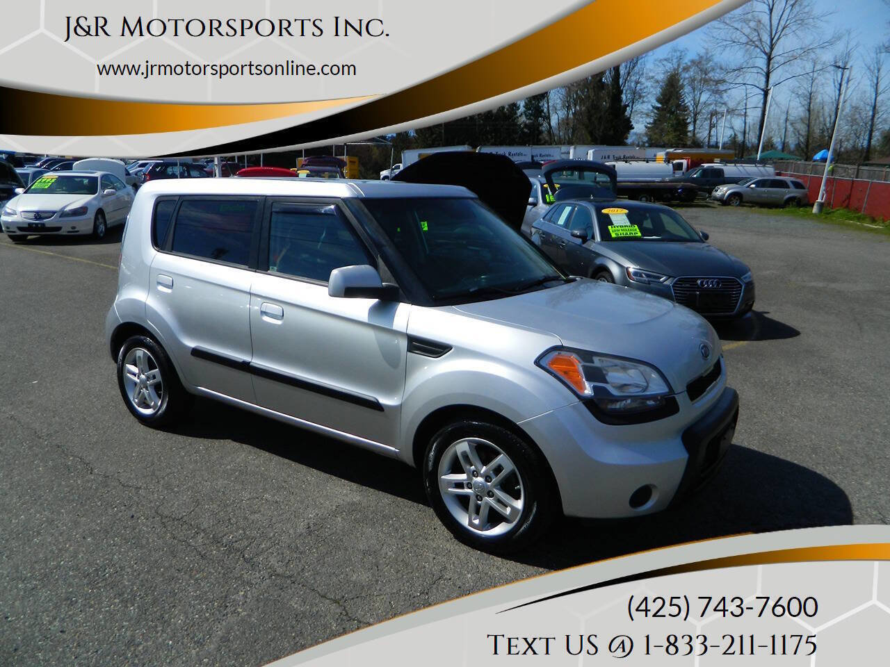 Used 2010 Kia Soul + image 1