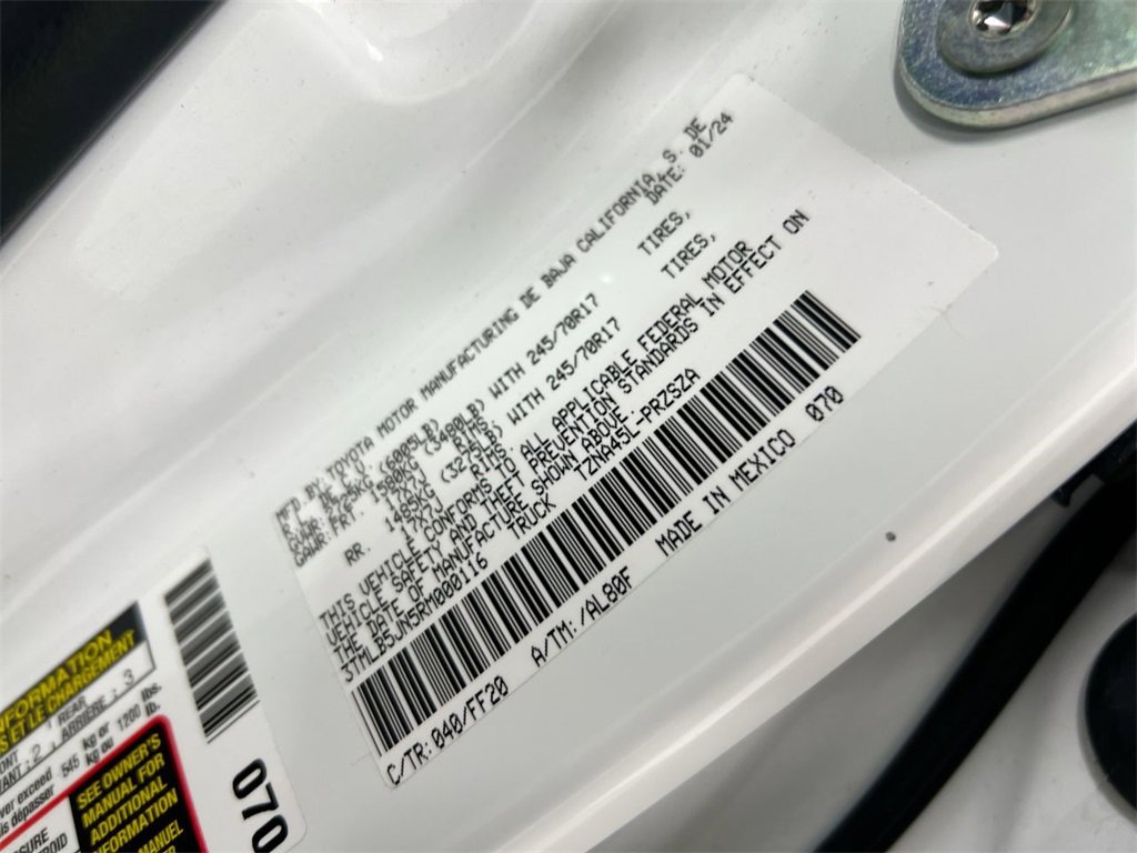 Used 2024 Toyota Tacoma SR5 image 28