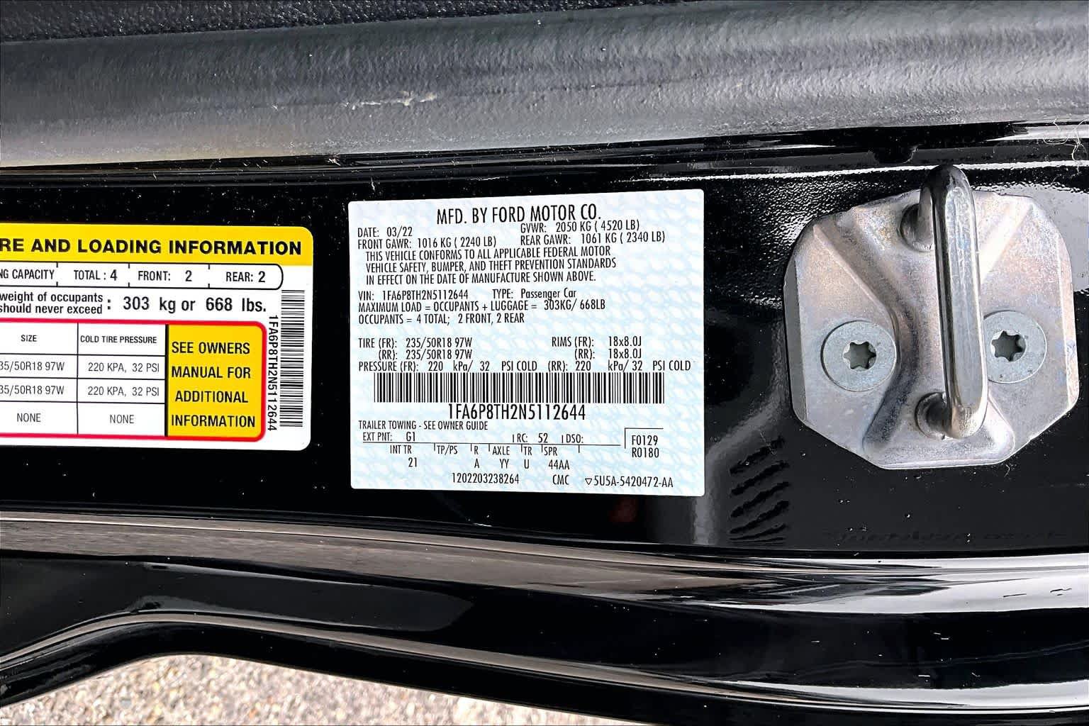 Used 2022 Ford Mustang Coupe RWD image 34