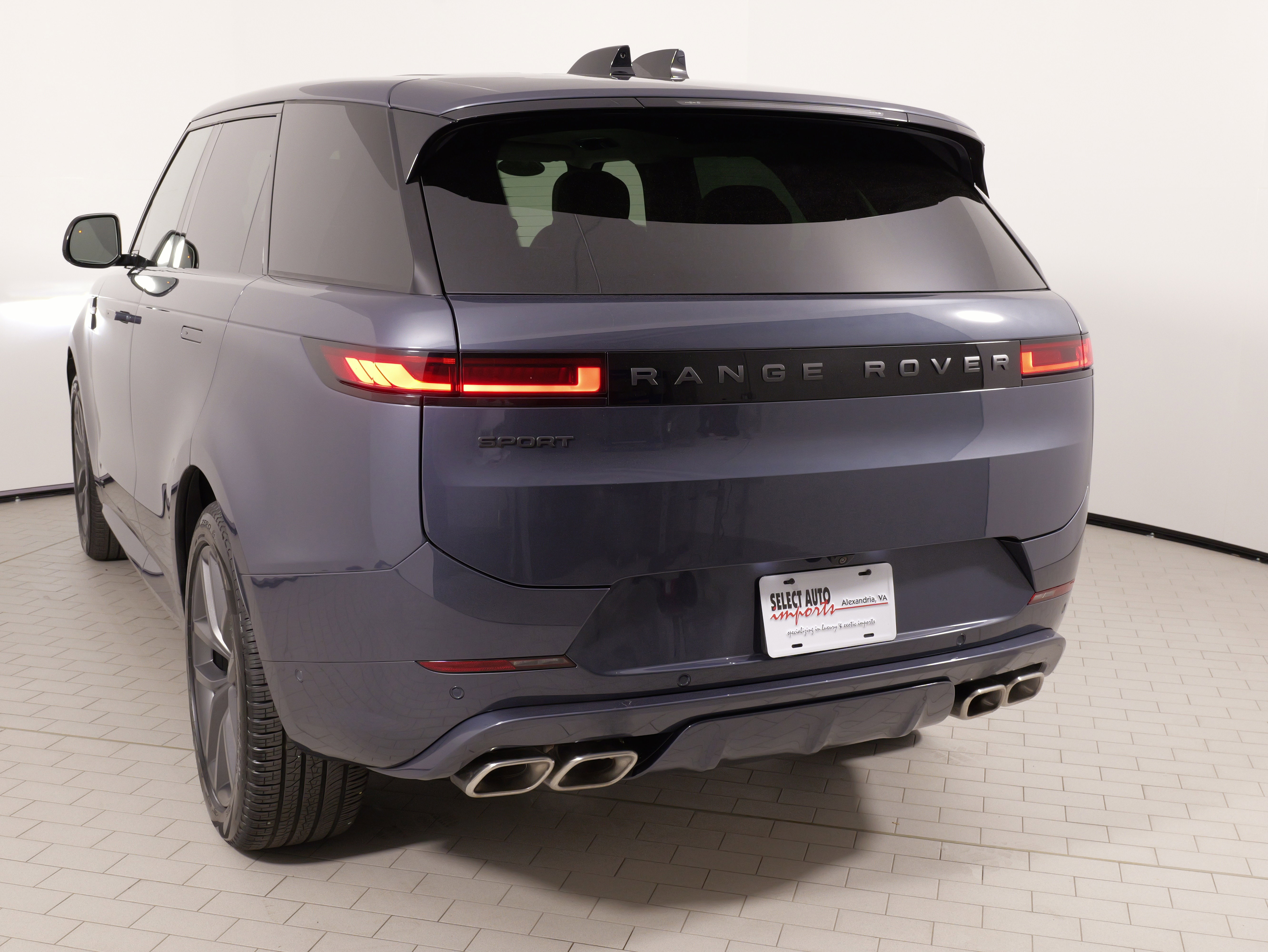 Used 2026 Land Rover Range Rover Sport Autobiography AWD/4WD image 15