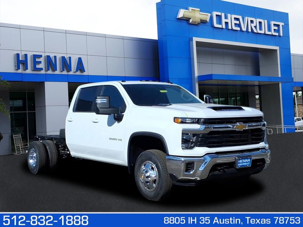 New 2026 Chevrolet Silverado 3500 LT image 1