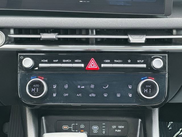 Used 2025 Hyundai Santa Cruz Limited image 19