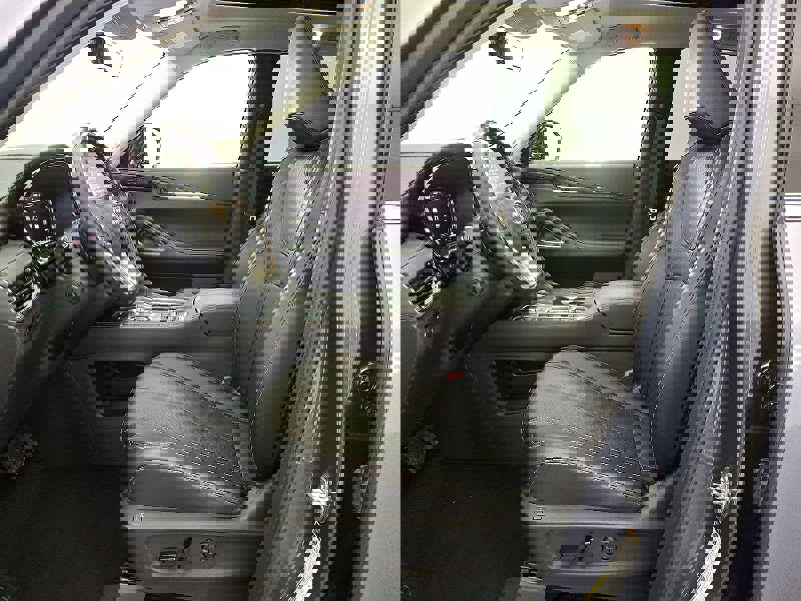 Used 2023 INFINITI QX60 Sensory w/ Cargo Package image 11