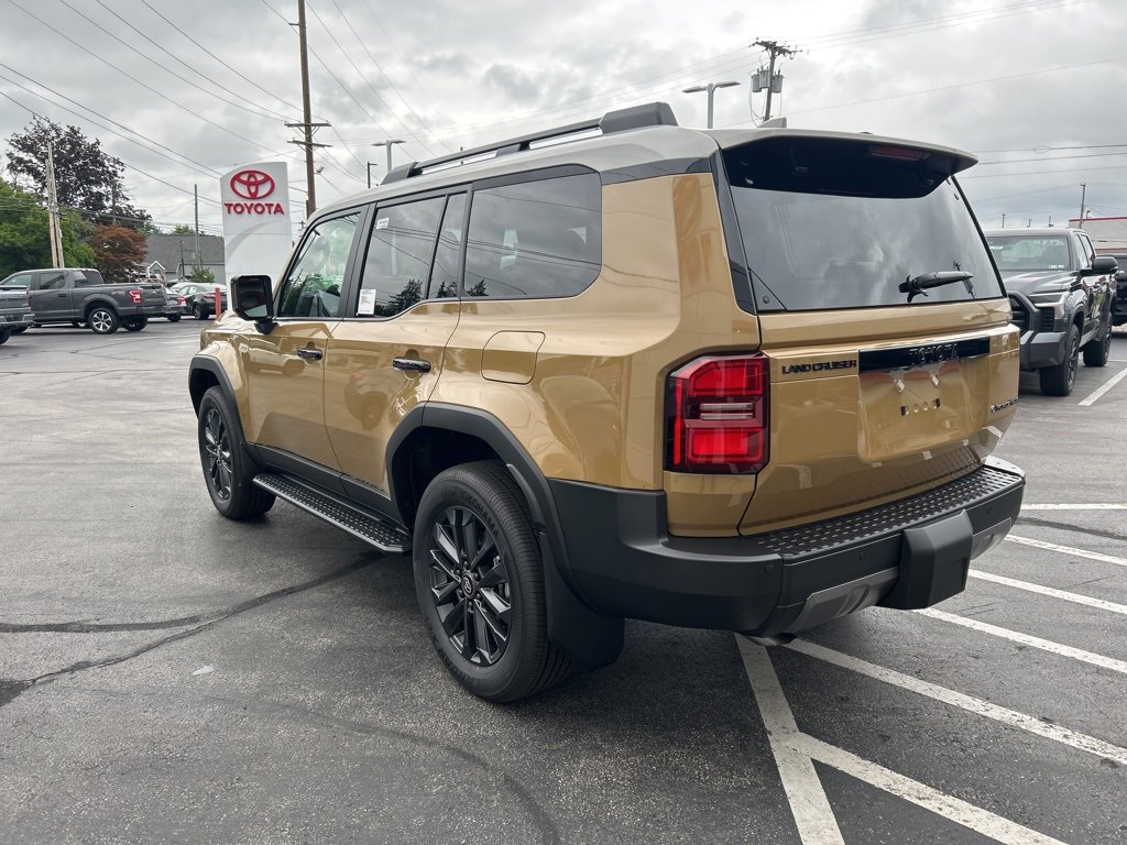 New 2025 Toyota Land Cruiser image 5