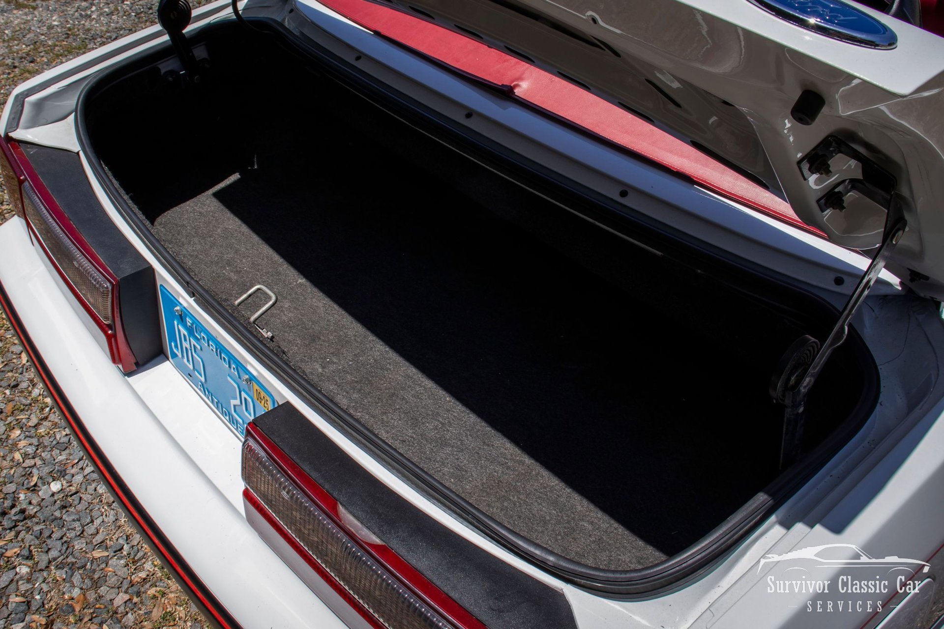 Used 1989 Ford Mustang LX RWD image 22