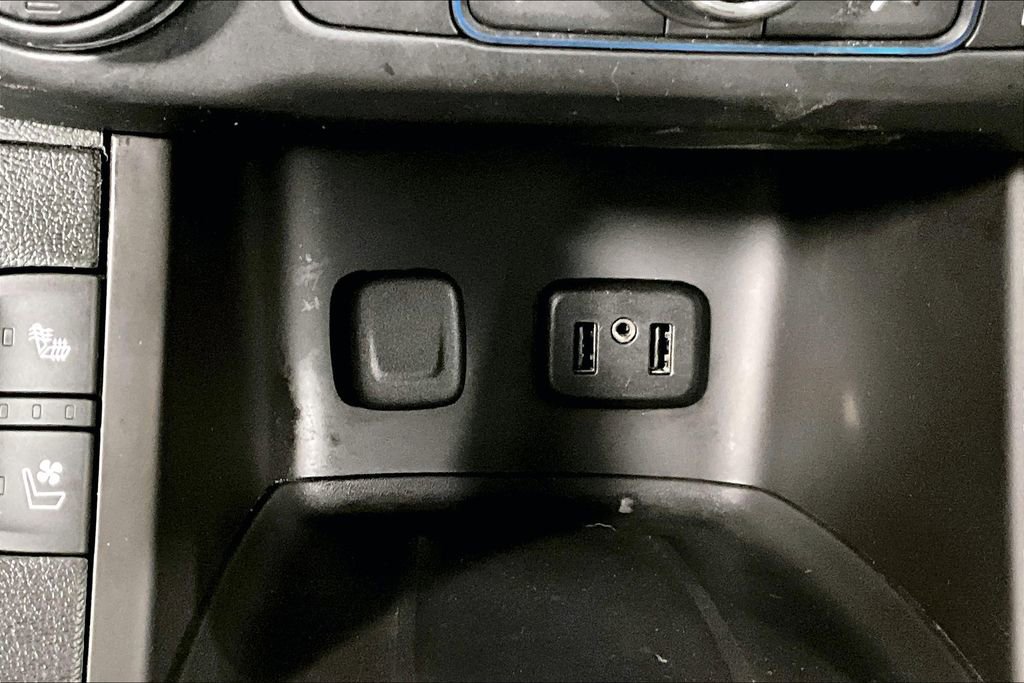 Used 2017 GMC Acadia Denali w/ Technology Package image 32