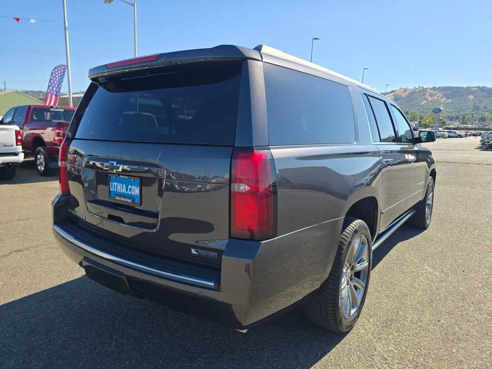 Used 2017 Chevrolet Suburban Premier AWD/4WD image 5