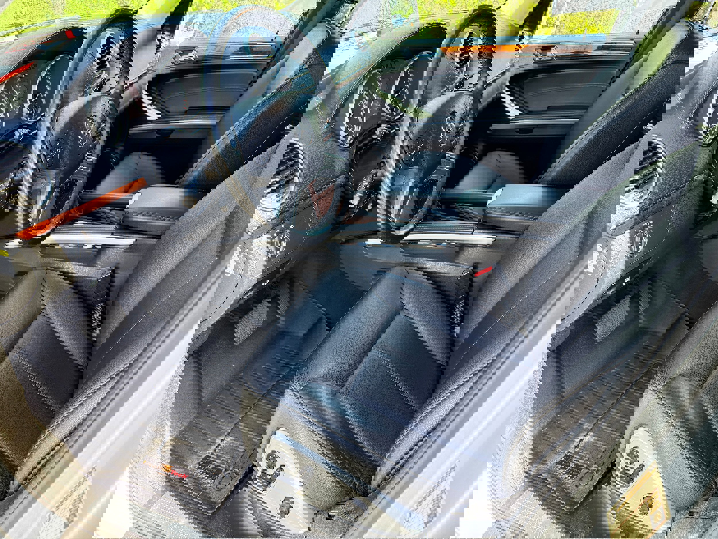 Used 2011 Mercedes-Benz GL 450 4matic image 14