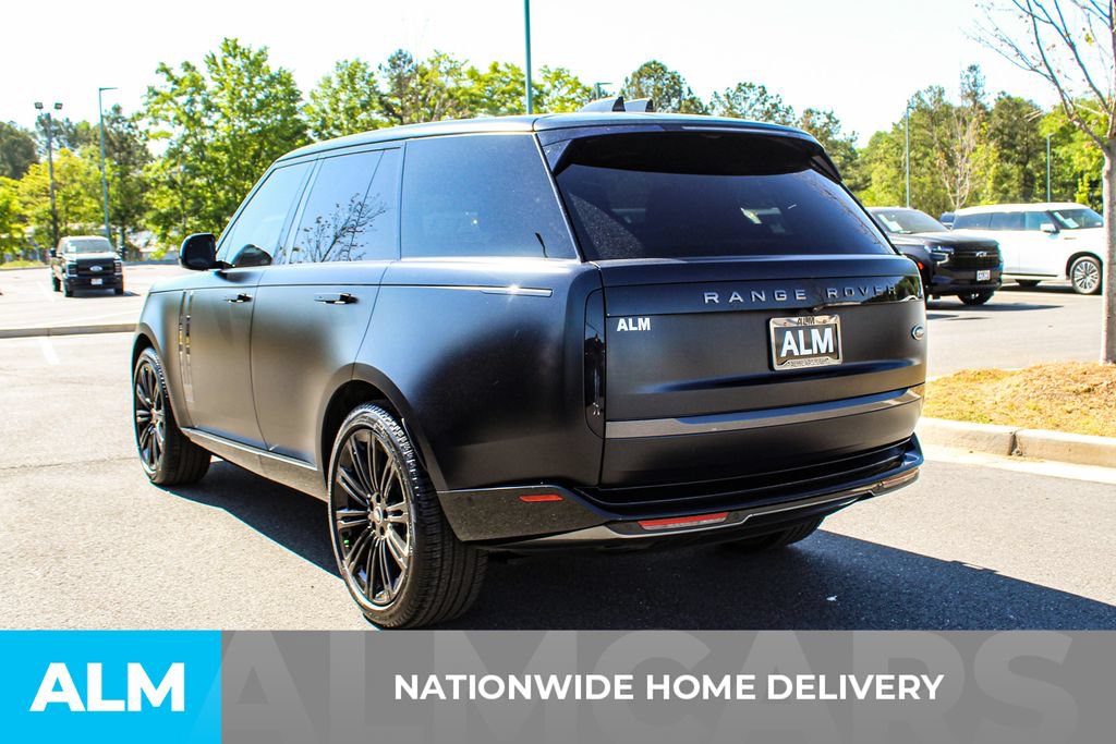 Used 2023 Land Rover Range Rover SE AWD/4WD image 4