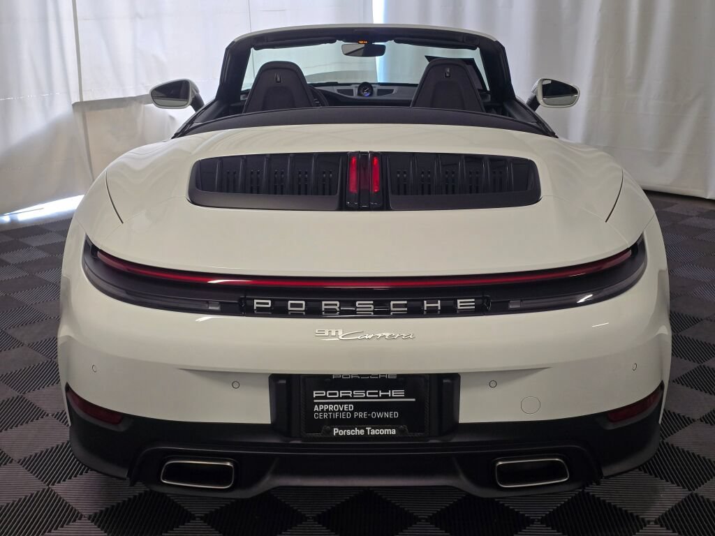 Certified 2025 Porsche 911 Carrera RWD image 7