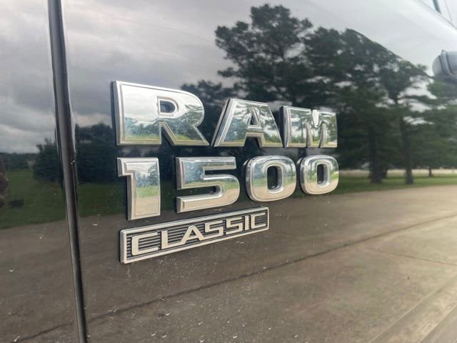 Used 2024 RAM 1500 Classic SLT AWD/4WD image 12