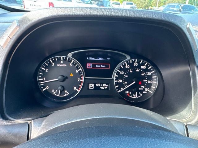 Used 2014 Nissan Pathfinder Platinum w/ Platinum Premium Package AWD/4WD image 13