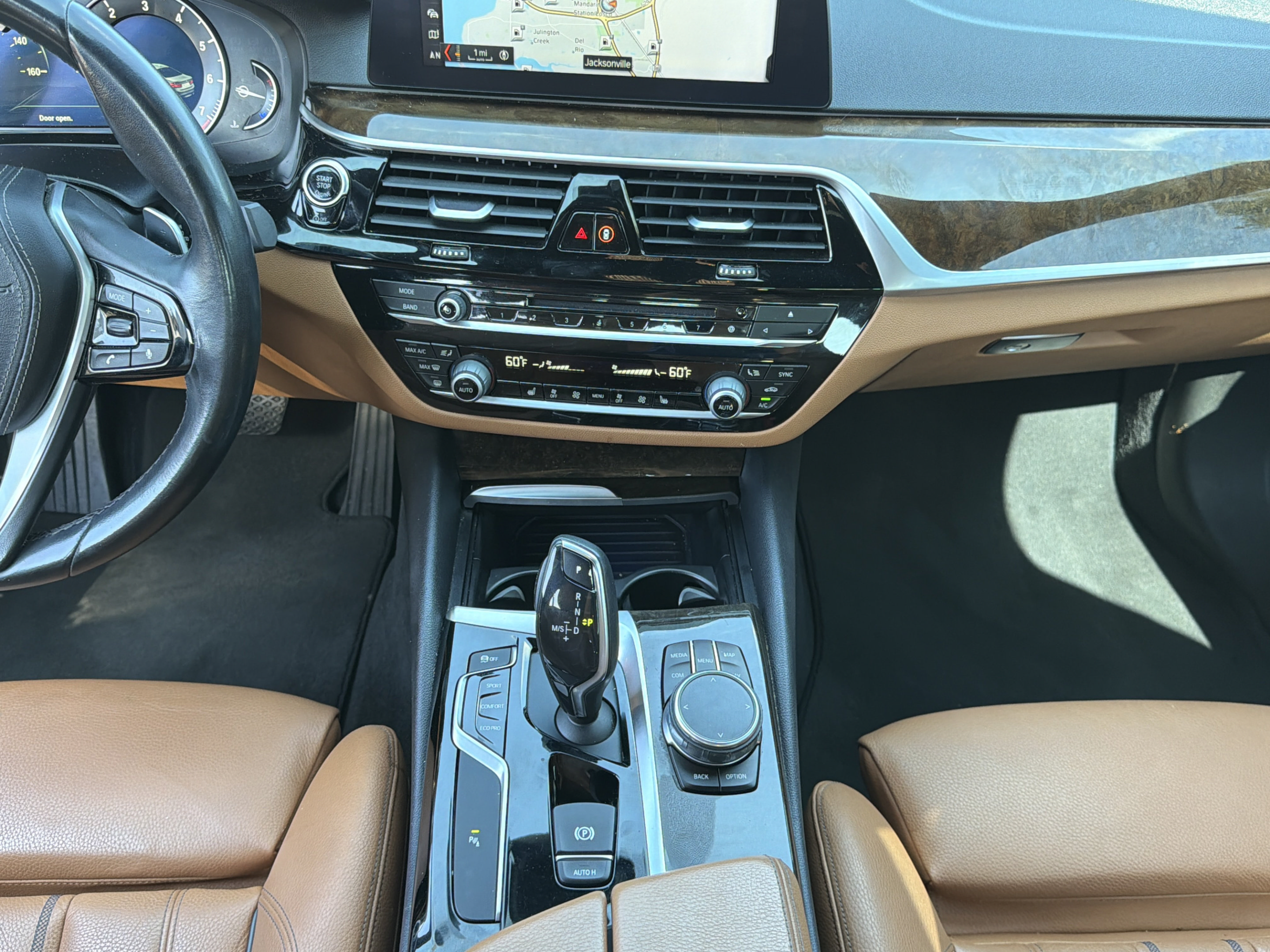 Used 2018 BMW 530i w/ Premium Package RWD image 12